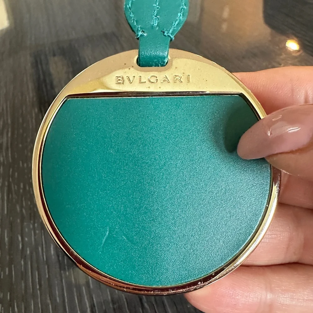 Rare Emerald Green Galutcha Stingray Serpenti Forever BVLGARI Bulgari Bag